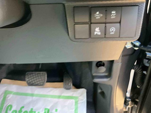 タントカスタムX 4WD 届出済未使用車4WD CVT 660cc 両側電動スライドドア 衝突被害軽減ブレーキ 横滑り防止装置 ABS アイドリングストップ プッシュボタンスタート ディスプレイオーディオ 届出済未使用車(福島県)の中古車