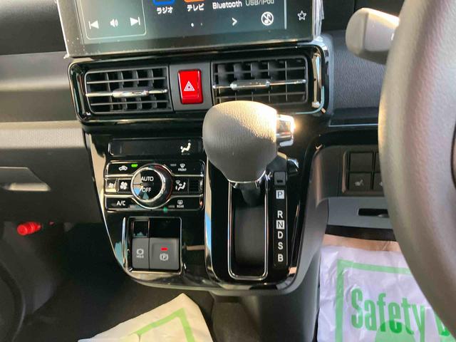 タントカスタムX 4WD 届出済未使用車4WD CVT 660cc 両側電動スライドドア 衝突被害軽減ブレーキ 横滑り防止装置 ABS アイドリングストップ プッシュボタンスタート ディスプレイオーディオ 届出済未使用車(福島県)の中古車