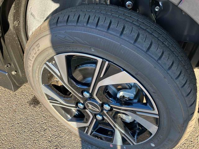 タントカスタムX 4WD 届出済未使用車4WD CVT 660cc 両側電動スライドドア 衝突被害軽減ブレーキ 横滑り防止装置 ABS アイドリングストップ プッシュボタンスタート ディスプレイオーディオ 届出済未使用車(福島県)の中古車