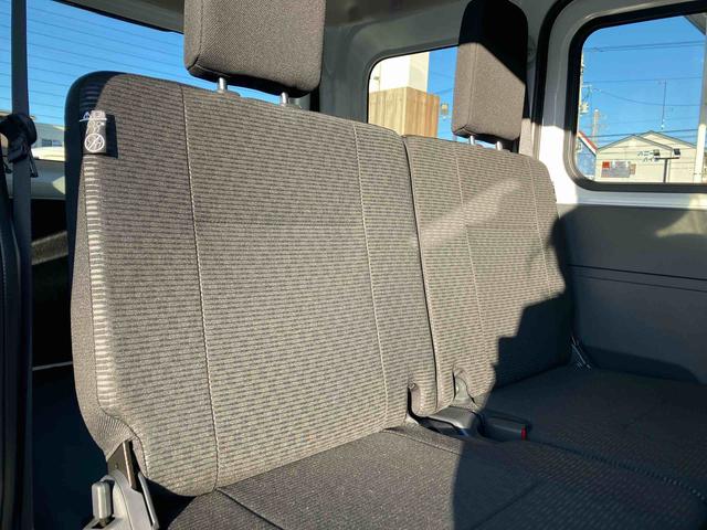 ハイゼットカーゴクルーズターボ 4WD 届出済未使用車4WD CVT 660cc ターボ ディスプレイオーディオ 衝突被害軽減ブレーキ 横滑り防止装置 ABS アイドリングストップ プッシュボタンスタート 両側スライドドア 前席パワーウィンドウ(福島県)の中古車