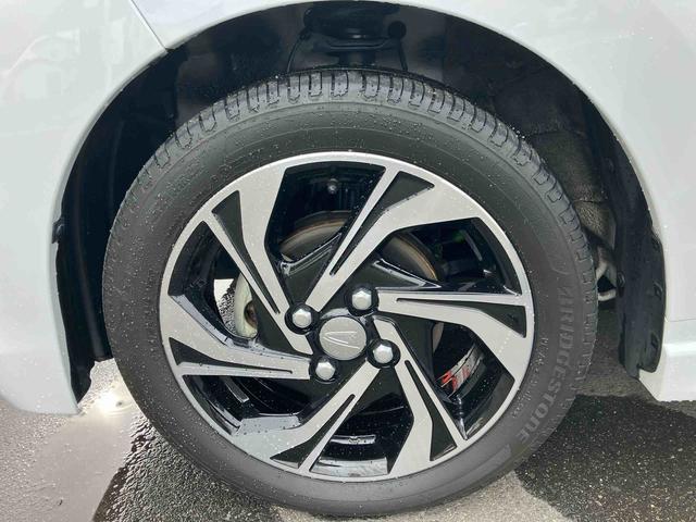 ムーヴカスタム　ＲＳ　ハイパーリミテッドＳＡIII　ターボ２ＷＤ　ＣＶＴ　６６０ｃｃ　ターボ　ナビ　全方位モニター　ＥＴＣ車載器　ドライブレコーダー　衝突被害軽減ブレーキ　横滑り防止装置　ＡＢＳ　アイドリングストップ　プッシュボタンスタート（福島県）の中古車