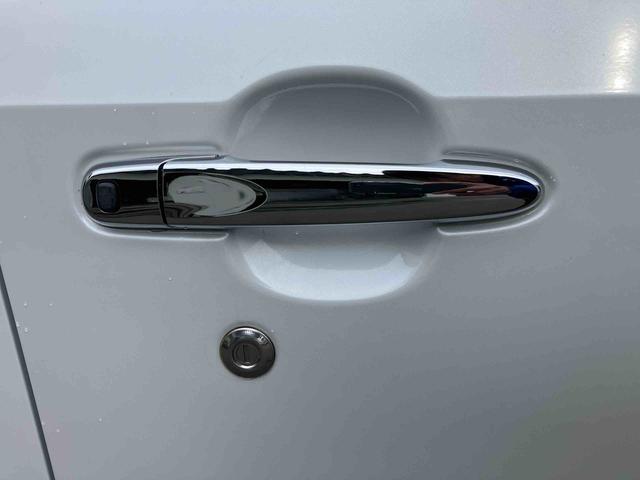 ムーヴカスタム　ＲＳ　ハイパーリミテッドＳＡIII　ターボ２ＷＤ　ＣＶＴ　６６０ｃｃ　ターボ　ナビ　全方位モニター　ＥＴＣ車載器　ドライブレコーダー　衝突被害軽減ブレーキ　横滑り防止装置　ＡＢＳ　アイドリングストップ　プッシュボタンスタート（福島県）の中古車