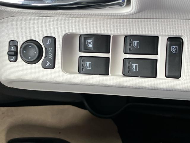 ムーヴキャンバスストライプスGターボ 届出済未使用車2WD CVT 660cc ターボ 衝突被害軽減ブレーキ 横滑り防止装置 ABS アイドリングストップ プッシュボタンスタート 両側電動スライドドア クルーズコントロール 届出済未使用車(福島県)の中古車