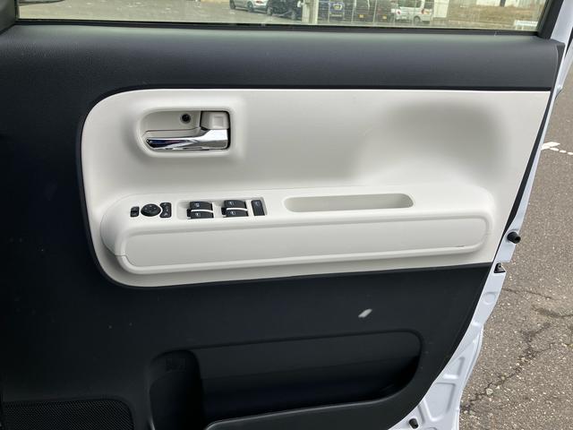 ムーヴキャンバスストライプスGターボ 届出済未使用車2WD CVT 660cc ターボ 衝突被害軽減ブレーキ 横滑り防止装置 ABS アイドリングストップ プッシュボタンスタート 両側電動スライドドア クルーズコントロール 届出済未使用車(福島県)の中古車