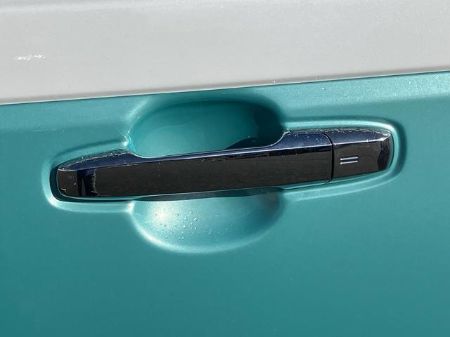 ムーヴキャンバスストライプスＧ　届出済未使用車２ＷＤ　ＣＶＴ　６６０ｃｃ　衝突被害軽減ブレーキ　横滑り防止装置　ＡＢＳ　サイドエアバッグ　アイドリングストップ　プッシュボタンスタート　スマートキー　両側電動スライドドア　届出済未使用車（福島県）の中古車