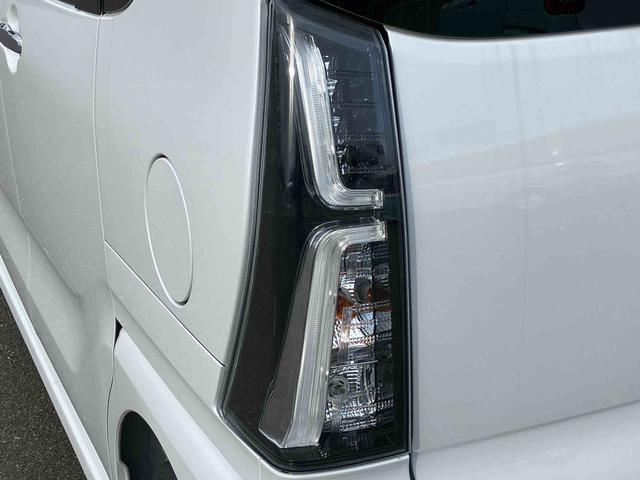 タントカスタムＸリミテッド　届出済未使用車　クルーズコントロール２ＷＤ　ＣＶＴ　６６０ｃｃ　両側電動スライドドア　ＥＴＣ車載器　衝突被害軽減ブレーキ　横滑り防止装置　ＡＢＳ　サイドエアバッグ　アイドリングストップ　プッシュボタンスタート　届出済未使用車（福島県）の中古車