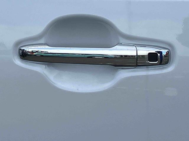 タントカスタムＸリミテッド　届出済未使用車　クルーズコントロール２ＷＤ　ＣＶＴ　６６０ｃｃ　両側電動スライドドア　ＥＴＣ車載器　衝突被害軽減ブレーキ　横滑り防止装置　ＡＢＳ　サイドエアバッグ　アイドリングストップ　プッシュボタンスタート　届出済未使用車（福島県）の中古車