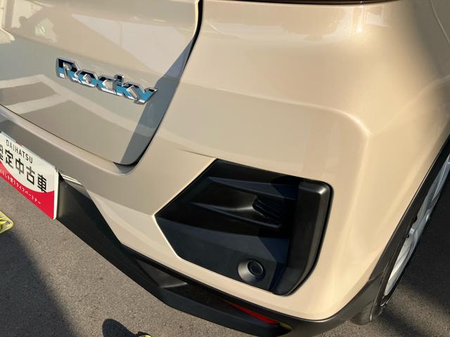 ロッキーＬ２ＷＤ　ＣＶＴ　１２００ｃｃ　社外ナビ　ＥＴＣ車載器　衝突被害軽減ブレーキ　横滑り防止装置　ＡＢＳ　アイドリングストップ　プッシュボタンスタート　スマートキー　フルホイールキャップ（福島県）の中古車