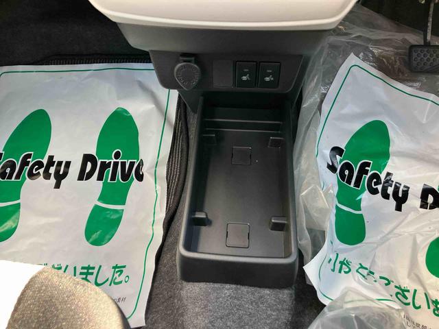 ミライースＧ　ＳＡIII２ＷＤ　ＣＶＴ　６６０ｃｃ　衝突被害軽減ブレーキ　横滑り防止装置　ＡＢＳ　前席シートヒーター　アイドリングストップ　オートエアコン　パワーステアリング　運転席・助手席エアバッグ　オートライト（福島県）の中古車