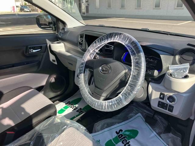 ミライースＧ　ＳＡIII２ＷＤ　ＣＶＴ　６６０ｃｃ　衝突被害軽減ブレーキ　横滑り防止装置　ＡＢＳ　前席シートヒーター　アイドリングストップ　オートエアコン　パワーステアリング　運転席・助手席エアバッグ　オートライト（福島県）の中古車