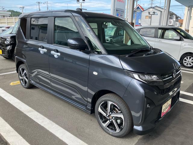 ムーヴＲＳ２ＷＤ　６６０ｃｃ　ＣＶＴ　衝突回避支援ブレーキ　横滑り防止機能　オートホールド機能　電動パーキングブレーキ　プッシュボタンスタート　両側電動スライドドア　アイドリングストップ　フォグランプ（福島県）の中古車