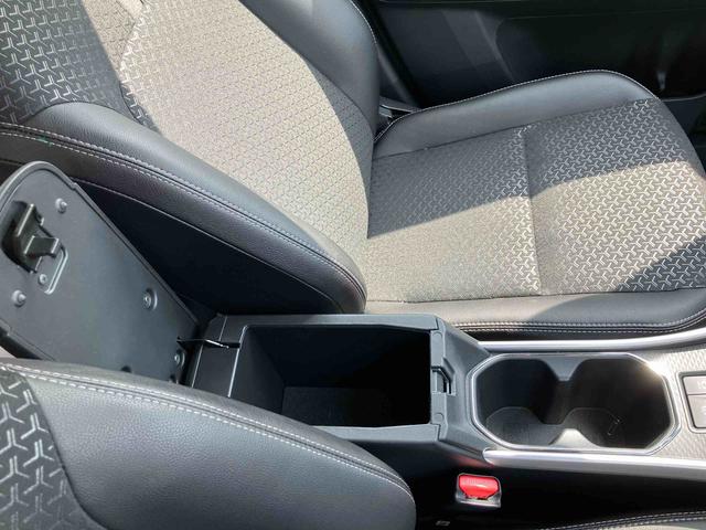 ロッキープレミアムＧ　ＨＥＶハイブリッド　スマートアシスト　パノラマモニター　全車速追従機能（ＡＣＣ）　シートヒーター　オートホールド機能　電動パーキングブレーキ　ナビ付き　ドライブレコーダー　プッシュボタンスタート（福島県）の中古車