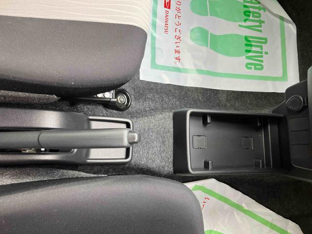 ミライースＸ　ＳＡIIIスマートアシスト　アイドリングストップ　運転席・助手席ＳＲＳエアバッグ　オートハイビーム　衝突警報機能　衝突回避支援ブレーキ機能（福島県）の中古車