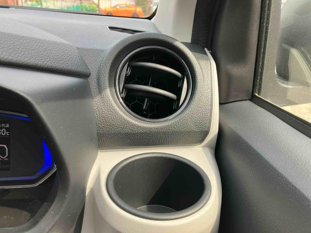 ミライースＸ　ＳＡIII２ＷＤ　ＣＶＴ　スマートアシストＩＩＩ　アイドリングストップ　オートハイビーム　運転席・助手席ＳＲＳエアバッグ　衝突警報機能　　衝突回避支援ブレーキ機能（福島県）の中古車
