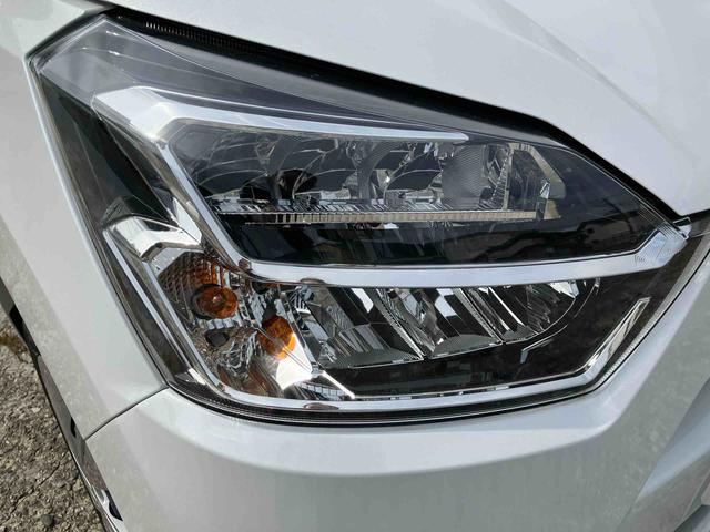 ミライースＸ　ＳＡIII２ＷＤ　ＣＶＴ　スマートアシストＩＩＩ　アイドリングストップ　オートハイビーム　運転席・助手席ＳＲＳエアバッグ　衝突警報機能　　衝突回避支援ブレーキ機能（福島県）の中古車