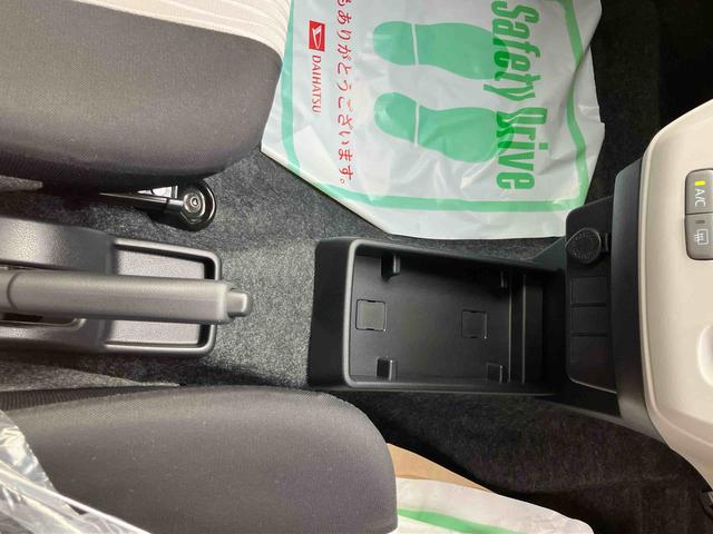 ミライースＸ　ＳＡIII２ＷＤ　ＣＶＴ　スマートアシスト　運転席・助手席ＳＲＳエアバッグ　オートハイビーム　衝突警報機能　オートライト　アイドリングストップ　　ナビ用バックカメラ（福島県）の中古車