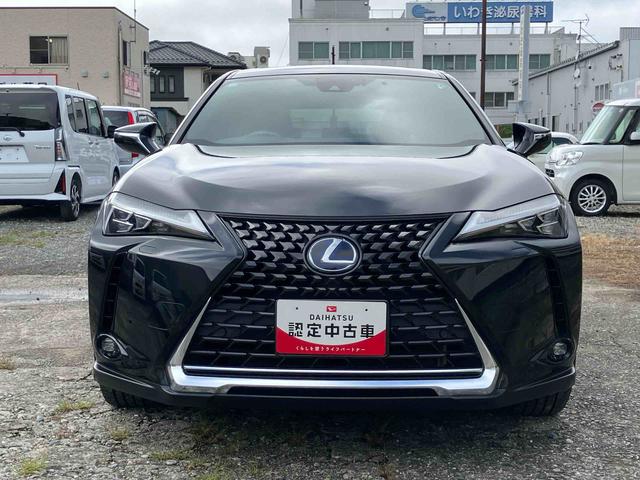 ＵＸＵＸ２５０ｈ　バージョンＬ２ＷＤ　ＣＶＴ　ハイブリッド　シートヒーター　シートエアコン　バックカメラ　サンルーフ　ナビ付き　ドライブレコーダー　プッシュボタンスタート　ＥＴＣ付き（福島県）の中古車