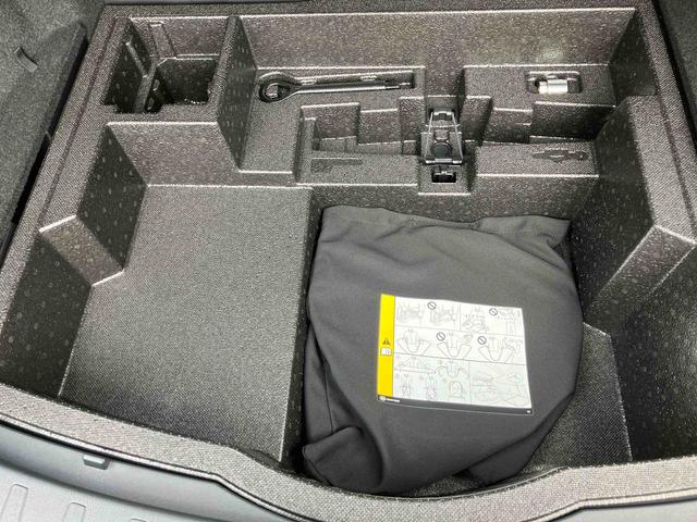 ＵＸＵＸ２５０ｈ　バージョンＬ２ＷＤ　ＣＶＴ　ハイブリッド　シートヒーター　シートエアコン　バックカメラ　サンルーフ　ナビ付き　ドライブレコーダー　プッシュボタンスタート　ＥＴＣ付き（福島県）の中古車