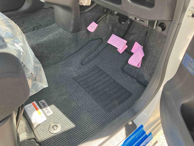 ムーヴカスタム　Ｘリミテッド２ＷＤ　ＣＶＴ　ナビ付き　バックカメラ　プッシュボタンスタート　アイドリングストップ　ベンチシート　運転席・助手席ＳＲＳエアバッグ　フォグランプ（福島県）の中古車