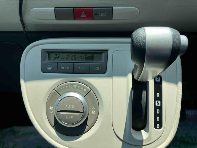 ミラココアココアＸスペシャルコーデ　スマートセレクションＳＮ２ＷＤ　ＣＶＴ　ベンチシート　ナビ付き　バックカメラ　アイドリングストップ　ＥＴＣ付き　運転席・助手席ＳＲＳエアバッグ（福島県）の中古車