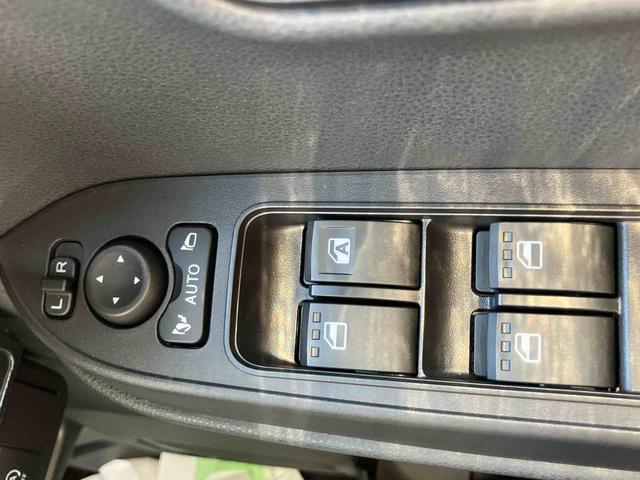 タントカスタムＸスマートアシスト　２ＷＤ　ＣＶＴ　ミラクルオープンドア　シートヒーター　オートホールド機能　電動パーキングブレーキ　アイドリングストップ　プッシュボタンスタート　ベンチシート（福島県）の中古車