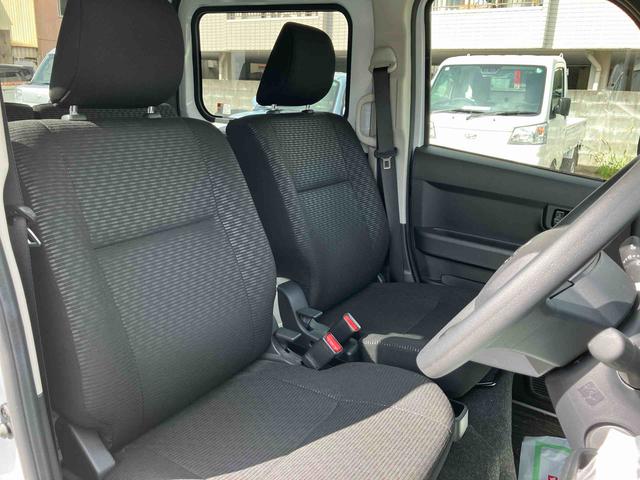 ハイゼットカーゴデッキバンＧ４ＷＤ　ＣＶＴ　スマートアシスト　スライドドア　運転席・助手席ＳＲＳエアバッグ　　アイドリングストップ　前席パワーウィンドウ　アイドリングストップ　プッシュボタンスタート（福島県）の中古車