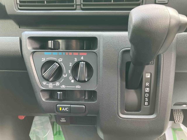 ハイゼットカーゴデッキバンＧ４ＷＤ　ＣＶＴ　スマートアシスト　スライドドア　運転席・助手席ＳＲＳエアバッグ　　アイドリングストップ　前席パワーウィンドウ　アイドリングストップ　プッシュボタンスタート（福島県）の中古車