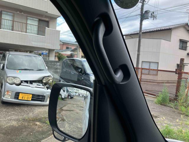 ハイゼットカーゴデッキバンＧ４ＷＤ　ＣＶＴ　スマートアシスト　スライドドア　運転席・助手席ＳＲＳエアバッグ　　アイドリングストップ　前席パワーウィンドウ　アイドリングストップ　プッシュボタンスタート（福島県）の中古車