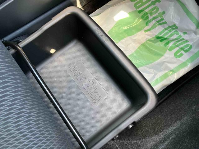 ムーヴカスタム　ＲＳ　ハイパーＳＡII４ＷＤ　ＣＶＴ　プッシュボタンスタート　スマートアシストＩＩ　アイドリングストップ　ナビ付き　バックカメラ　ベンチシート　ＥＴＣ付き　オートライト　運転席・助手席ＳＲＳエアバッグ（福島県）の中古車