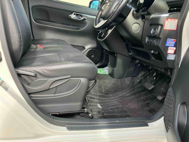 ムーヴカスタム　ＲＳ　ハイパーＳＡII４ＷＤ　ＣＶＴ　プッシュボタンスタート　スマートアシストＩＩ　アイドリングストップ　ナビ付き　バックカメラ　ベンチシート　ＥＴＣ付き　オートライト　運転席・助手席ＳＲＳエアバッグ（福島県）の中古車