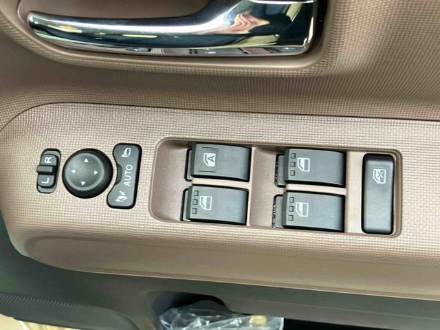 ムーヴキャンバスセオリーＧ２ＷＤ　スマートアシスト　両側電動スライドドア　シートヒーター　　電動パーキングブレーキ　オートホールド機能　プッシュボタンスタート　衝突警報機能　コーナーセンサー　アイドリングストップ　バックカメラ（福島県）の中古車