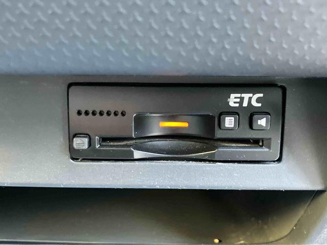 ハスラーJスタイル2WD プッシュボタンスタート 運転席・助手席SRSエアバッグ シートヒーター バックカメラ ナビつき アイドリングストップ フォグランプ(福島県)の中古車