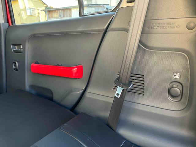 ハスラーJスタイル2WD プッシュボタンスタート 運転席・助手席SRSエアバッグ シートヒーター バックカメラ ナビつき アイドリングストップ フォグランプ(福島県)の中古車