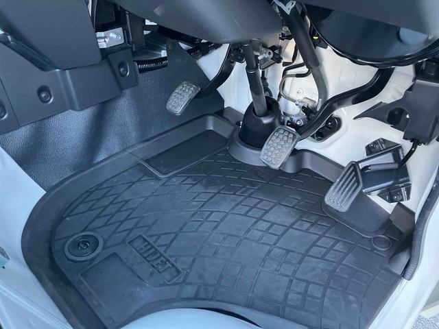 ハイゼットトラックスタンダード4WD スマートアシスト 5段MT アイドリングストップ 運転席・助手席SRSエアバッグ(福島県)の中古車