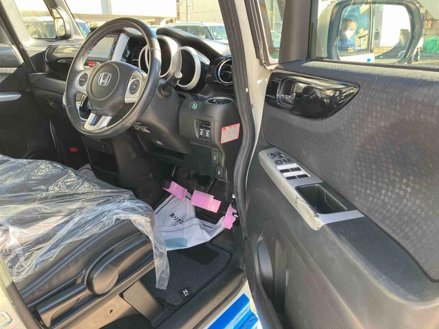 N−BOXカスタムG・ターボLパッケージ2WD ターボ CVT 両側スライドドア ベンチシート クルーズコントロール ナビ付き バックカメラ プッシュボタンスタート フォグランプ(福島県)の中古車