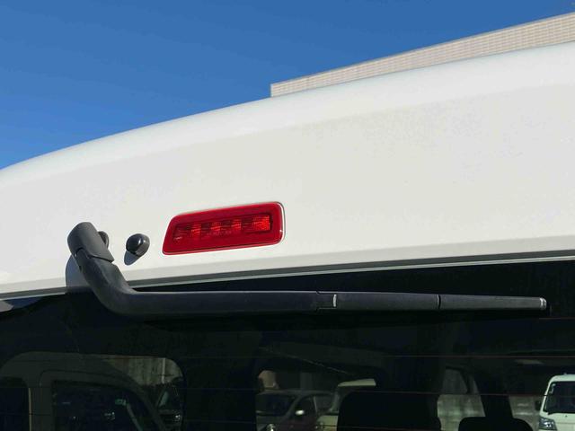 ハイゼットカーゴクルーズスマートアシスト　４ＷＤ　５段ＭＴ　アイドリングストップ　運転席・助手席ＳＲＳエアバッグ　両側スライドドア（福島県）の中古車