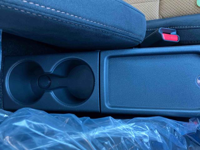 コペンローブ　Ｓオープンカー　２ＷＤ　ＣＶＴ　シートヒーター　ナビ付き　プッシュボタンスタート　運転席・助手席ＳＲＳエアバッグ　アイドリングストップ　フォグランプ（福島県）の中古車