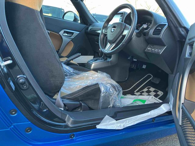 コペンローブ　Ｓオープンカー　２ＷＤ　ＣＶＴ　シートヒーター　ナビ付き　プッシュボタンスタート　運転席・助手席ＳＲＳエアバッグ　アイドリングストップ　フォグランプ（福島県）の中古車