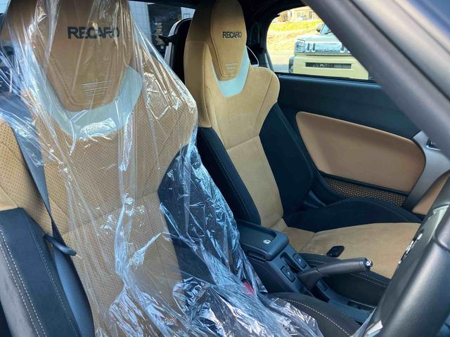 コペンローブ　Ｓオープンカー　２ＷＤ　ＣＶＴ　シートヒーター　ナビ付き　プッシュボタンスタート　運転席・助手席ＳＲＳエアバッグ　アイドリングストップ　フォグランプ（福島県）の中古車