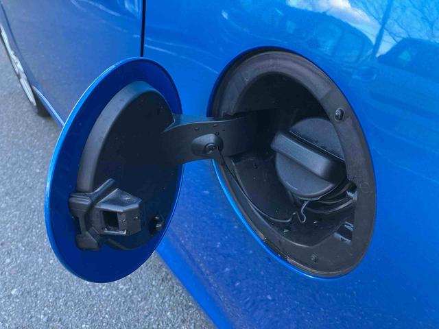 コペンローブ　Ｓオープンカー　２ＷＤ　ＣＶＴ　シートヒーター　ナビ付き　プッシュボタンスタート　運転席・助手席ＳＲＳエアバッグ　アイドリングストップ　フォグランプ（福島県）の中古車