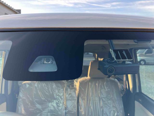 ムーヴキャンバスＧメイクアップ　ＳＡIIスマートアシスト　２ＷＤ　ＣＶＴ　プッシュボタンスタート　ベンチシート　　両側電動スライドドア　バックカメラ　ナビつき　フォグランプ　　アイドリングストップ　運転席・助手席ＳＲＳエアバック（福島県）の中古車