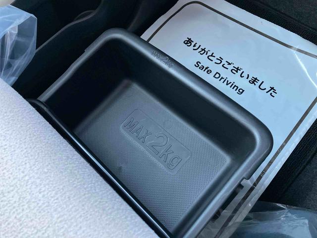ムーヴキャンバスＧメイクアップリミテッド　ＳＡIII２ＷＤ　スマートアシスト　ＣＶＴ　ナビ付　ベンチシート　両側電動スライドドア　パノラマモニター　ＥＴＣ付き　ドライブレコーダー付き　フォグランプ　プッシュボタンスタート　衝突警報機能（福島県）の中古車