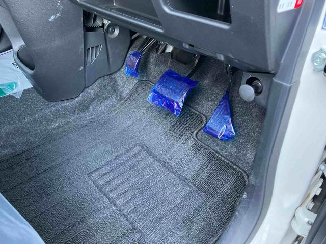 ムーヴキャンバスＧメイクアップリミテッド　ＳＡIII２ＷＤ　スマートアシスト　ＣＶＴ　ナビ付　ベンチシート　両側電動スライドドア　パノラマモニター　ＥＴＣ付き　ドライブレコーダー付き　フォグランプ　プッシュボタンスタート　衝突警報機能（福島県）の中古車