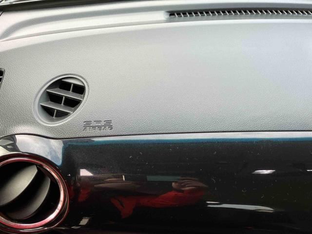 Ｎ−ＢＯＸカスタムＧ２ＷＤ　ＣＶＴ　両側スライドドア　ナビ付き　バックカメラ　フォグランプ　プッシュボタンスタート　ベンチシート　電動ドアミラー　運転席・助手席ＳＲＳエアバッグ（福島県）の中古車