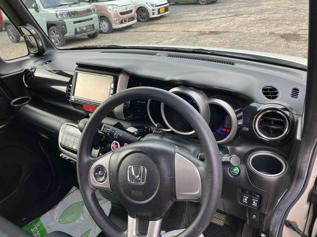 Ｎ−ＢＯＸカスタムＧ２ＷＤ　ＣＶＴ　両側スライドドア　ナビ付き　バックカメラ　フォグランプ　プッシュボタンスタート　ベンチシート　電動ドアミラー　運転席・助手席ＳＲＳエアバッグ（福島県）の中古車