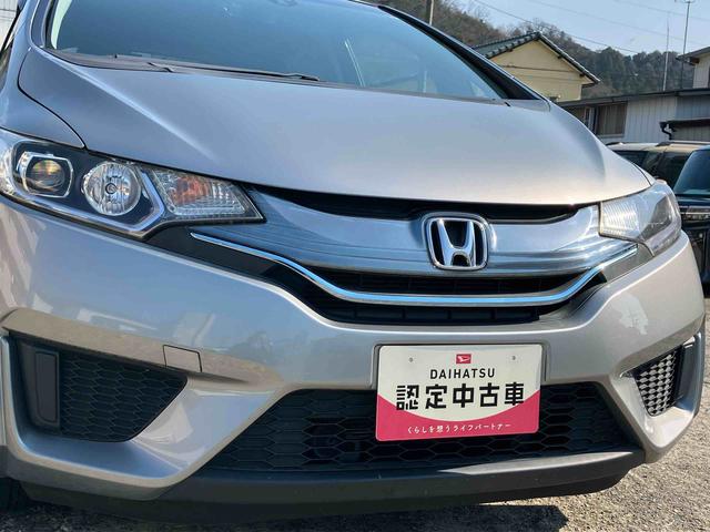フィットハイブリッドＦパッケージ２ＷＤ　７段ＡＴ　ハイブリッド　ドライブレコーダー付き　ＥＴＣ付き　プッシュボタンスタート（福島県）の中古車