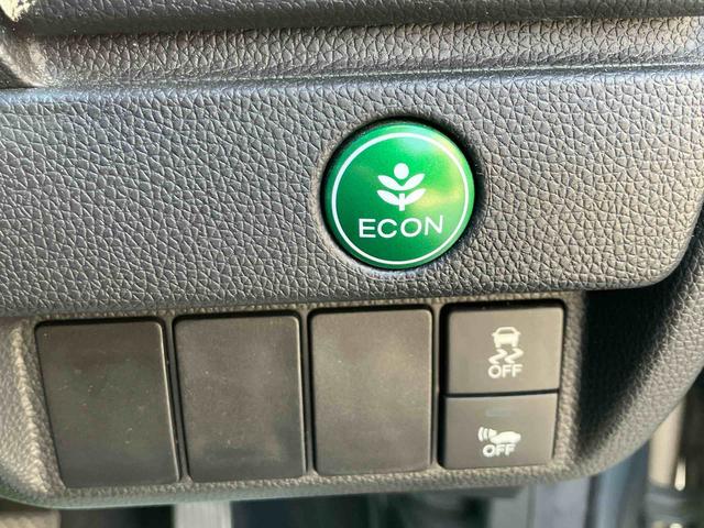 フィットハイブリッドＦパッケージ２ＷＤ　７段ＡＴ　ハイブリッド　ドライブレコーダー付き　ＥＴＣ付き　プッシュボタンスタート（福島県）の中古車