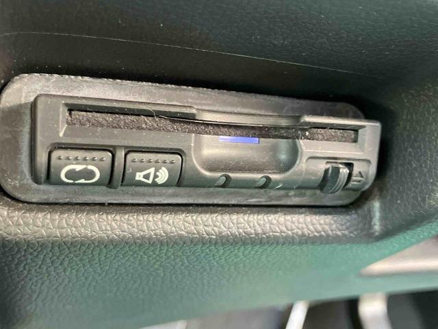 フィットハイブリッドＦパッケージ２ＷＤ　７段ＡＴ　ハイブリッド　ドライブレコーダー付き　ＥＴＣ付き　プッシュボタンスタート（福島県）の中古車