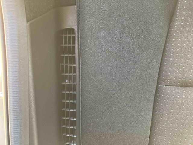 フィットハイブリッドＦパッケージ２ＷＤ　７段ＡＴ　ハイブリッド　ドライブレコーダー付き　ＥＴＣ付き　プッシュボタンスタート（福島県）の中古車