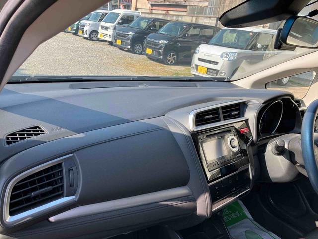 フィットハイブリッドＦパッケージ２ＷＤ　７段ＡＴ　ハイブリッド　ドライブレコーダー付き　ＥＴＣ付き　プッシュボタンスタート（福島県）の中古車